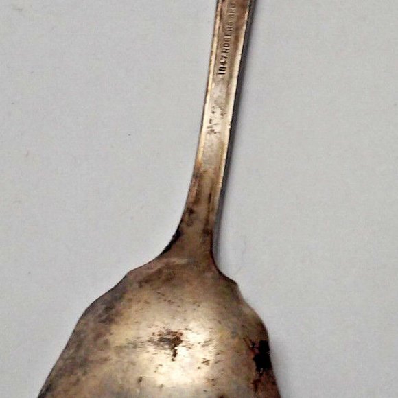 Vintage Lot Of 4 Silver Plated Spoons Need Cleaning 5" to 6" One Is 1847 Rogers - Picture 10 of 10